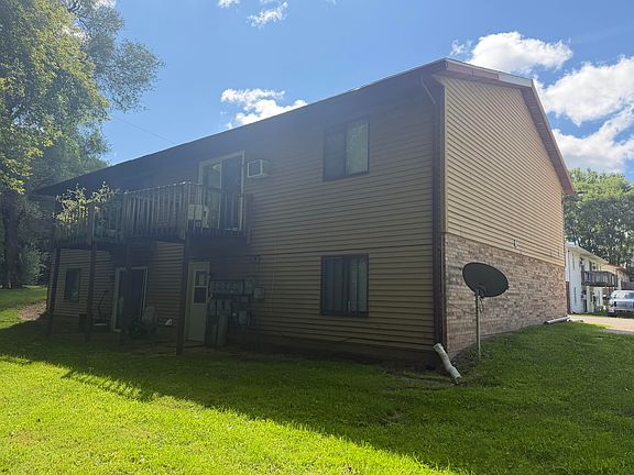 2nd image of 1403 Huntington Ave