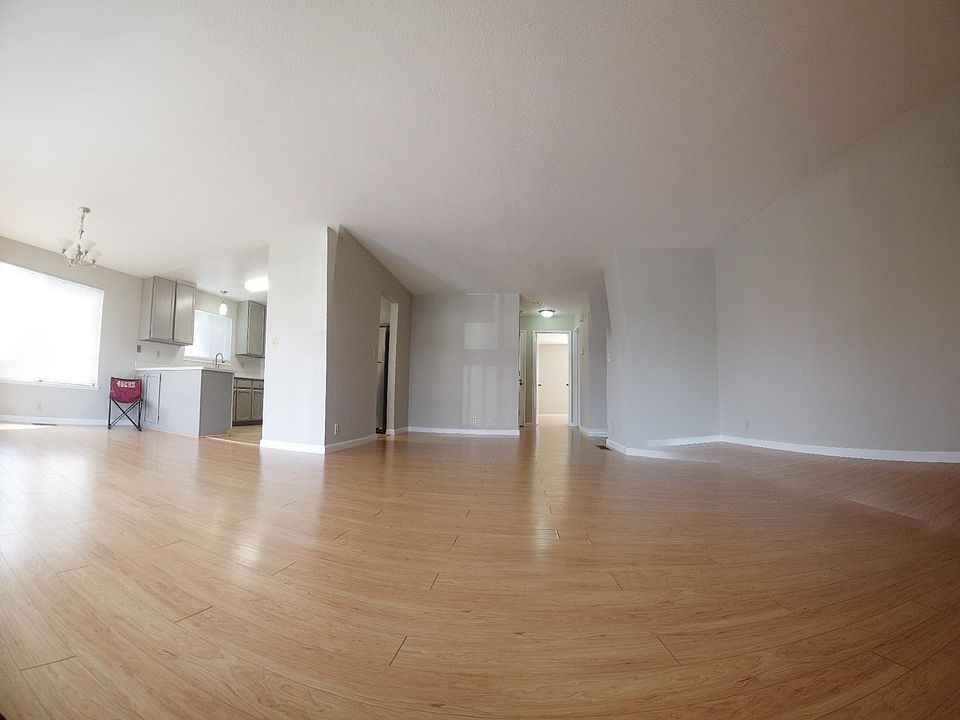 1st image of 1236 Clinton St APT B