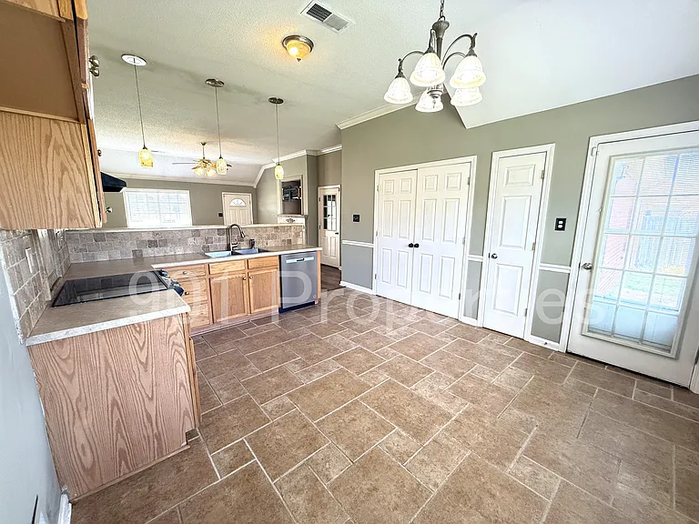 40 Garden View Dr — Photo 7