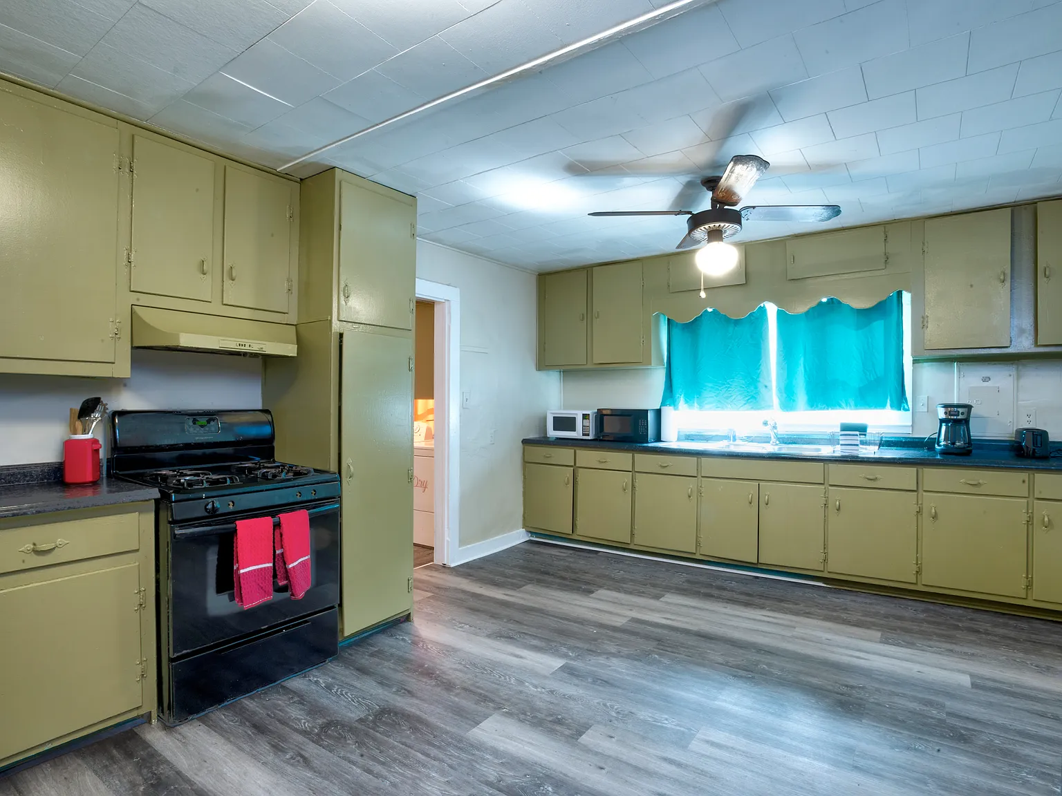 3 bed, 1500 sqft, $1,470 — Photo 4