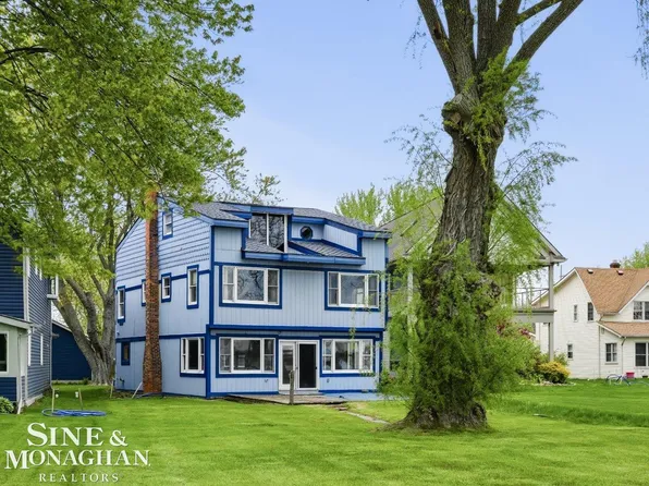 6143 Pointe Tremble Rd, Algonac, MI 48001