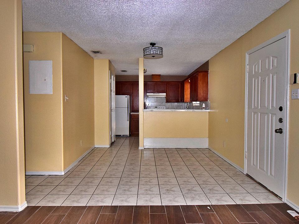 1st image of 2210 W Elisa Ln APT 18