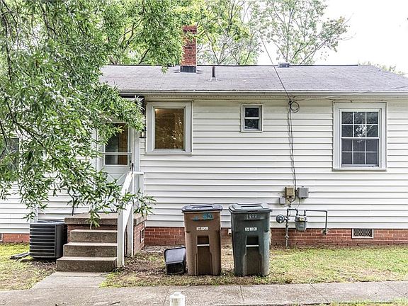 4th image of 1833 Villa Dr