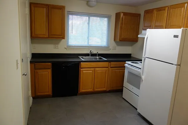 Ramblestone Estates — Photo 21