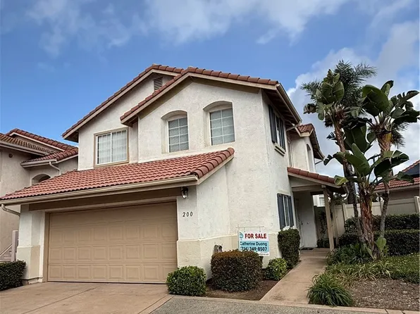200 River Rock Ct, Santee, CA 92071
