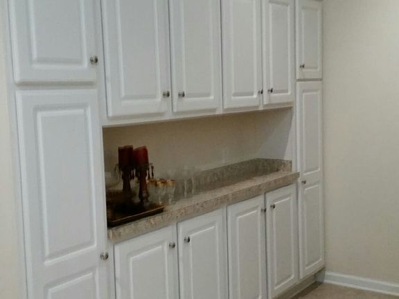 3rd image of 705 Leila Ln E