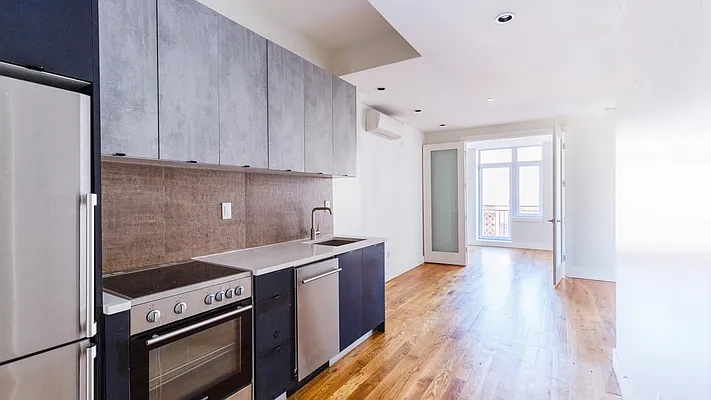 Rented by Nooklyn NYC LLC | media 1