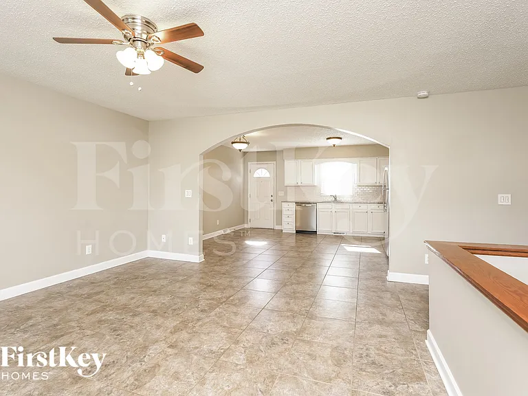 6020 Stone Bluff Dr — Photo 10