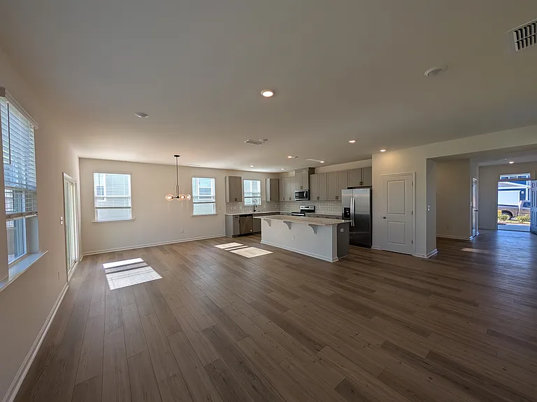 2717 Princess Tree Dr — Photo 2