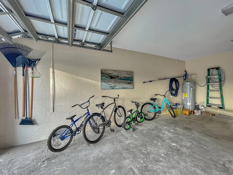 167 Jade St — Photo 27