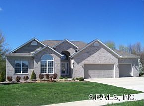 3rd image of 13 Timber Stone Ct