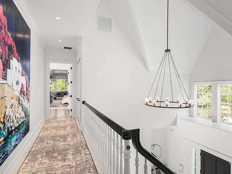 53 Lincoln St — Photo 10