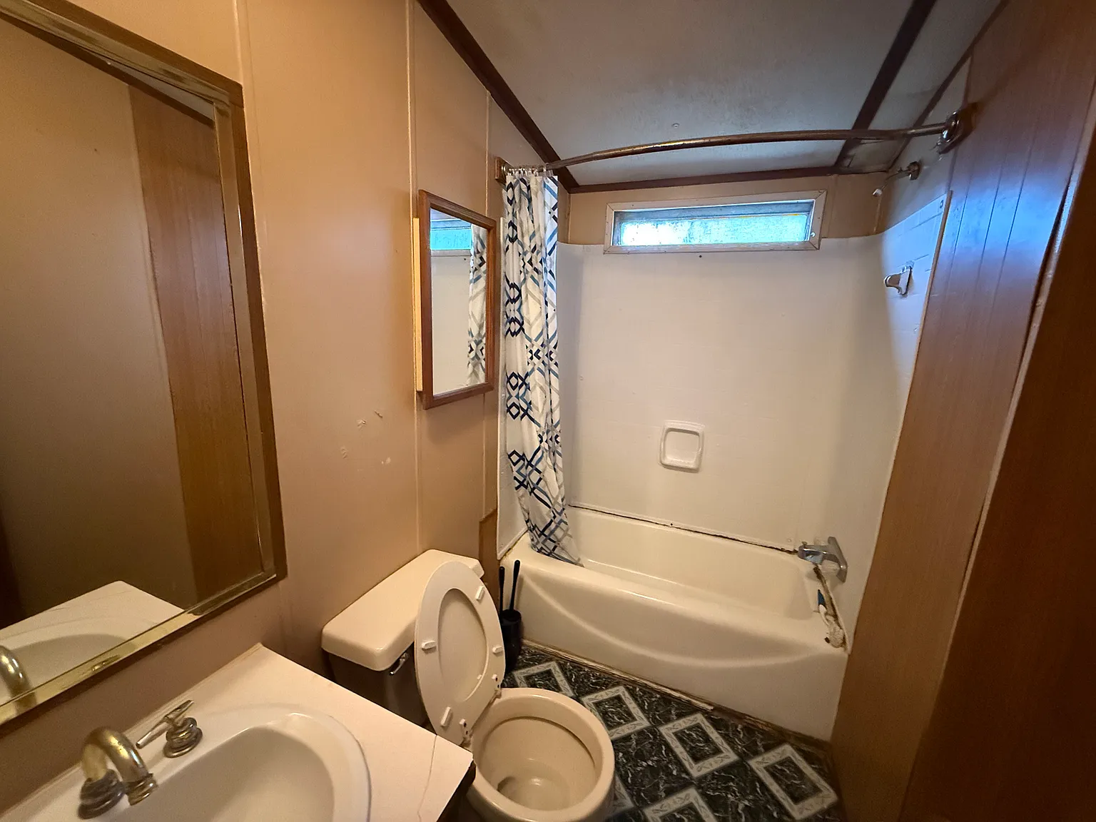 2 bed, 800 sqft, $750 — Photo 4