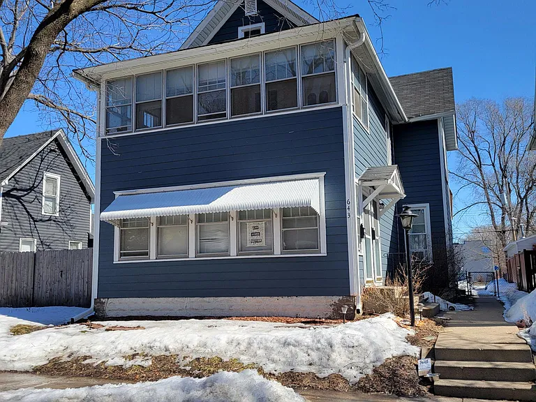 643 Van Buren St NE #1 — Photo 1