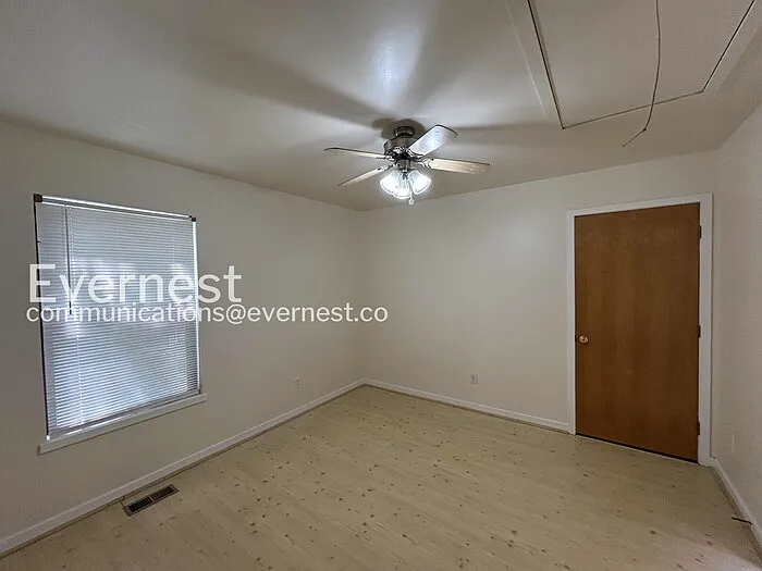 128 Sharps Rd — Photo 17