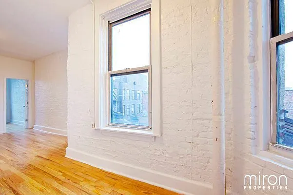 Rented by Miron Properties | media 9