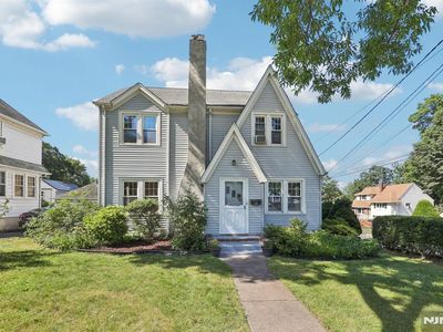 88 Lindbergh Blvd, Teaneck, NJ, 07666