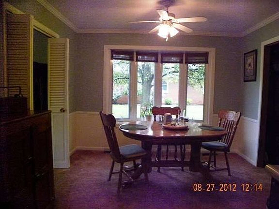 3rd image of 8505 W Red Bud Ln
