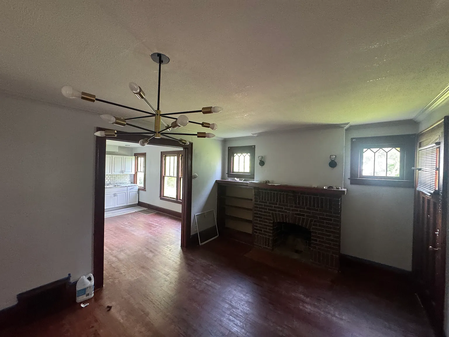 3 bed, 1500 sqft, $1,850 — Photo 1
