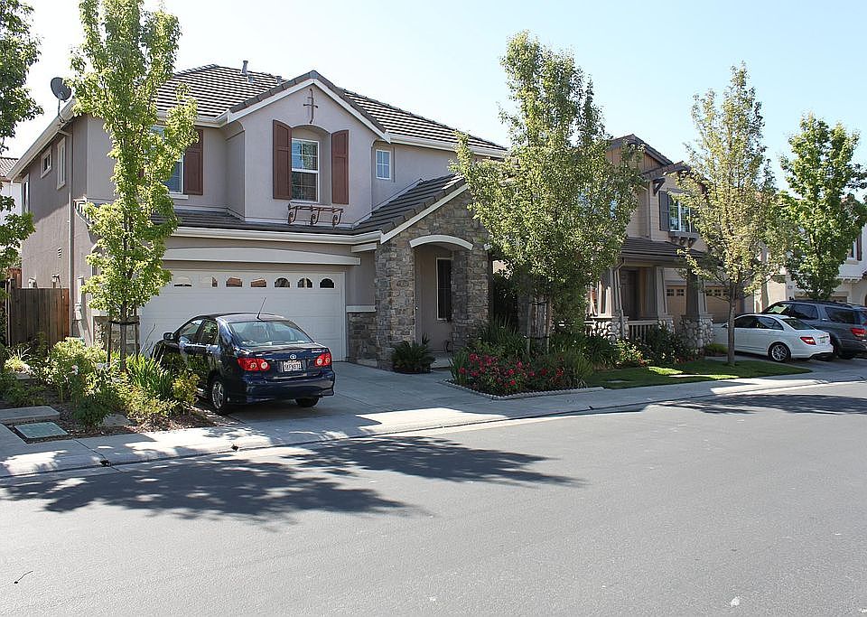 front door & driveway