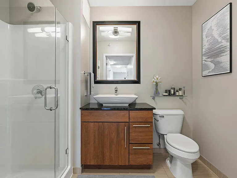 Flair Tower Apartments — Photo 10