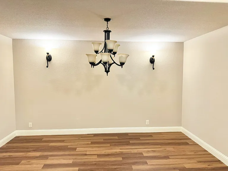 6308 Ashford Trl — Photo 8