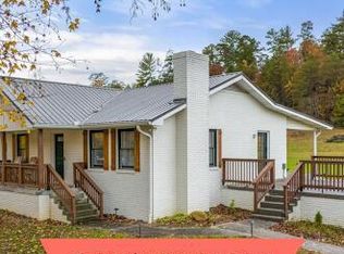 2150 Waldens Creek Rd, Sevierville, TN 37862