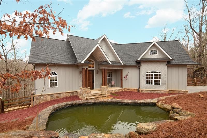 1st image of 581 Gold Crest Dr