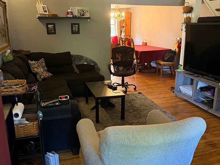 361 Westpark Ln — Photo 2