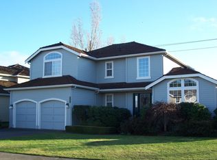 925 SW 347th Pl, Federal Way, WA 98023