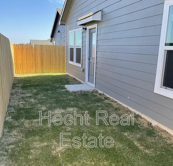 267 Geode Gln — Photo 25