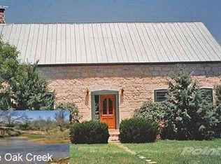 811 W Main St #US, Fredericksburg, TX 78624