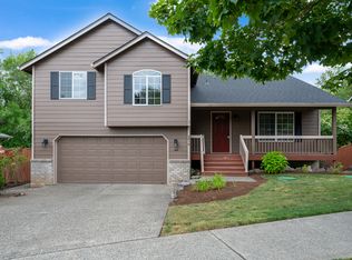4010 SE Harmony Pl, Camas, WA 98607