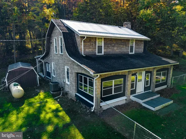 720 W Locust St, Clearfield, PA 16830
