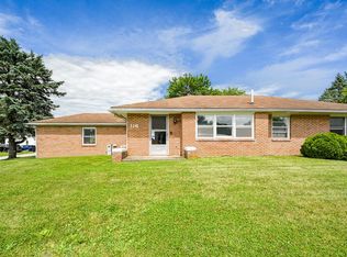 116 S Main St, New Holland, OH 43145