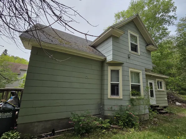 3911 W 8th St, Duluth, MN 55807