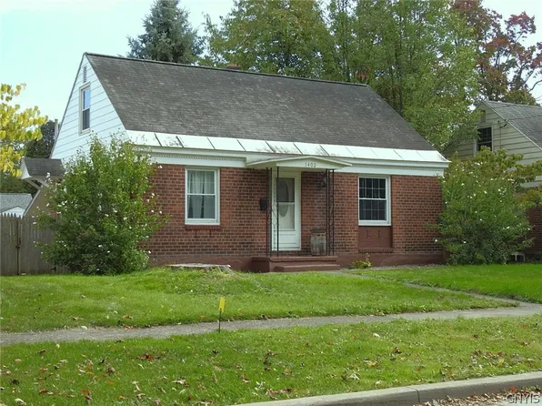 1402 Franklyn St, Rome, NY 13440