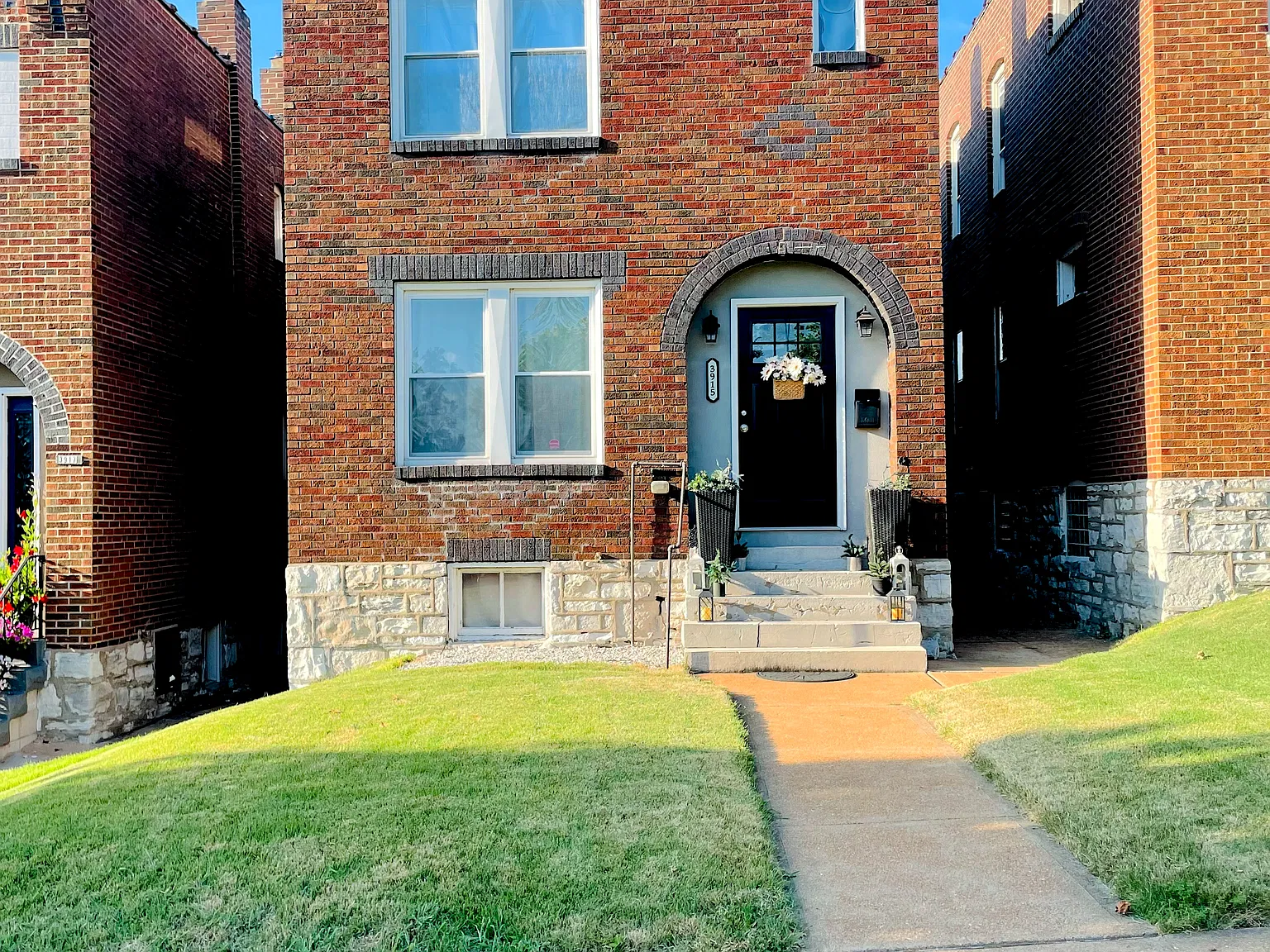 3 bed, 1700 sqft, $2,800 — Photo 2