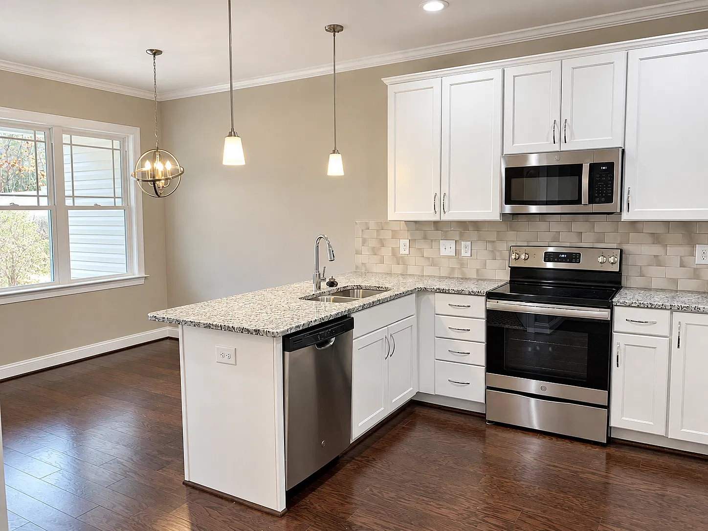 530 Mariah Towns Way — Photo 4