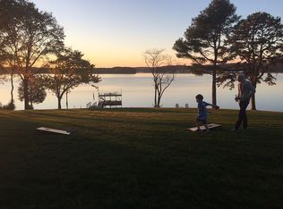 217 Edgewater Dr, Anderson, SC 29626