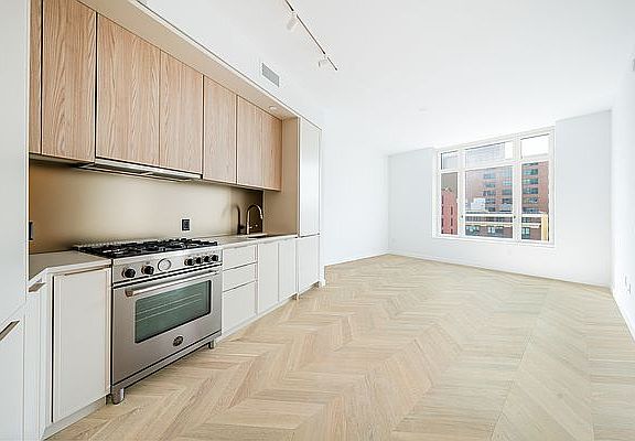 3rd image of 41-05 29th St #9A