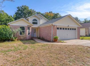 4020 Coppertree Ln, Pensacola, FL 32504