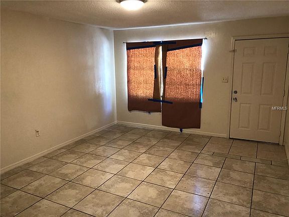 5th image of 1025 Birchwood Ct