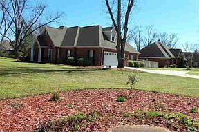 2nd image of 112 White Columns Dr