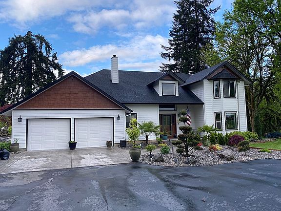 2nd image of 10219 NE 163rd Cir