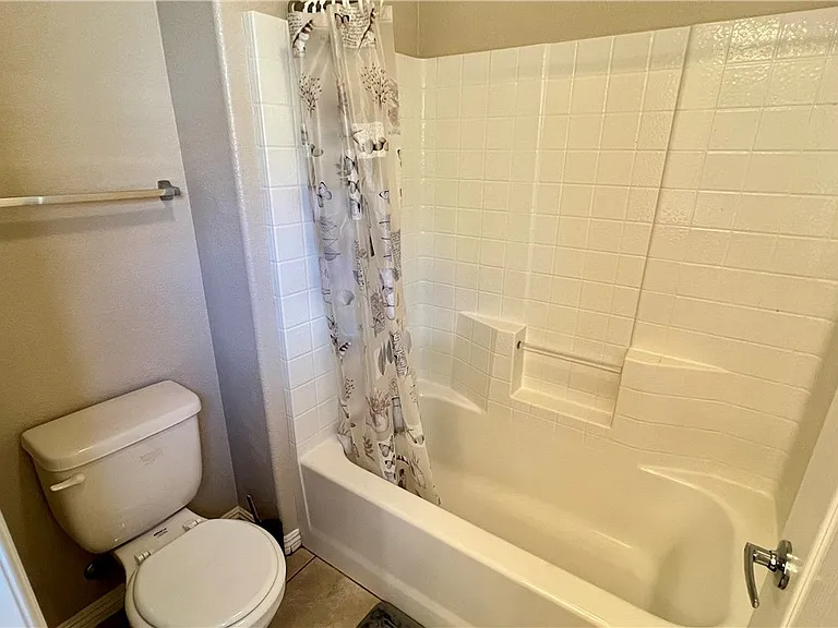 2853 Glass Vine Ct — Photo 21