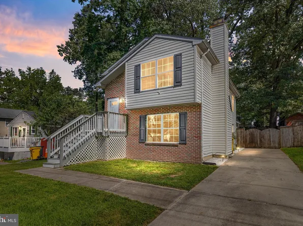 7789 Outing Ave, Pasadena, MD 21122