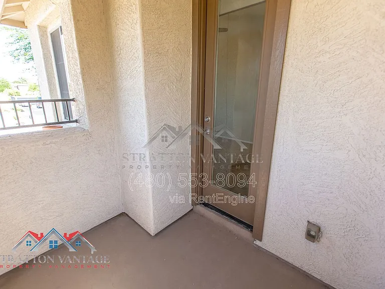 9136 W Meadow Dr — Photo 32