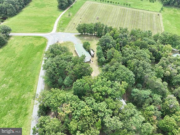 3rd image of 601 Timber Mountain Rd