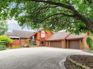 10604 Deer Ridge Ct, Zeeland, MI 49464